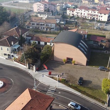 15.92 Hotel Каццаго-ди-Пьянига Экстерьер фото